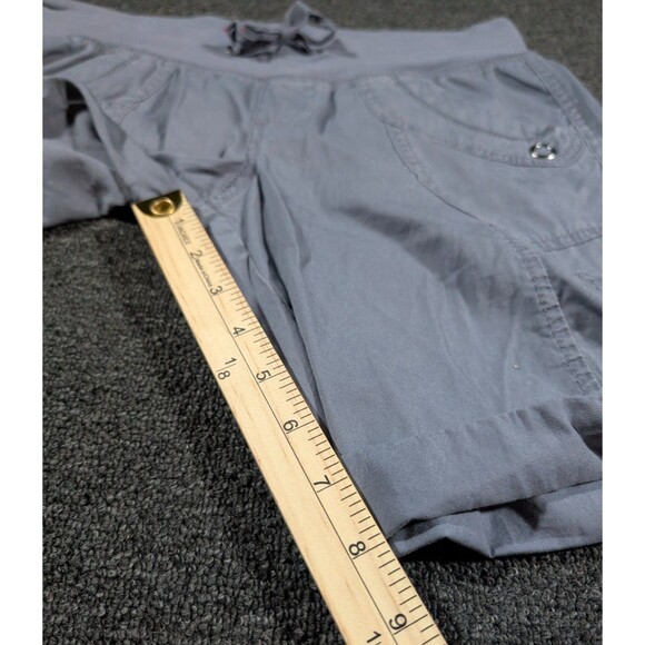 Union Bay Gray Utility Shorts Woman Size 5 Cargo Y2K Skater Roll Tab Leg W32" - Picture 4 of 7